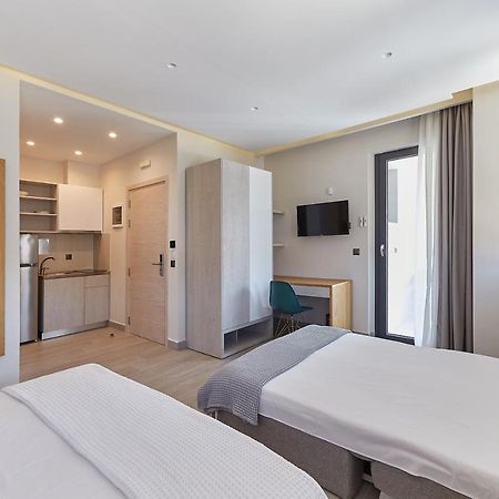 Albatros Suites Nea Vrasna Ngoại thất bức ảnh