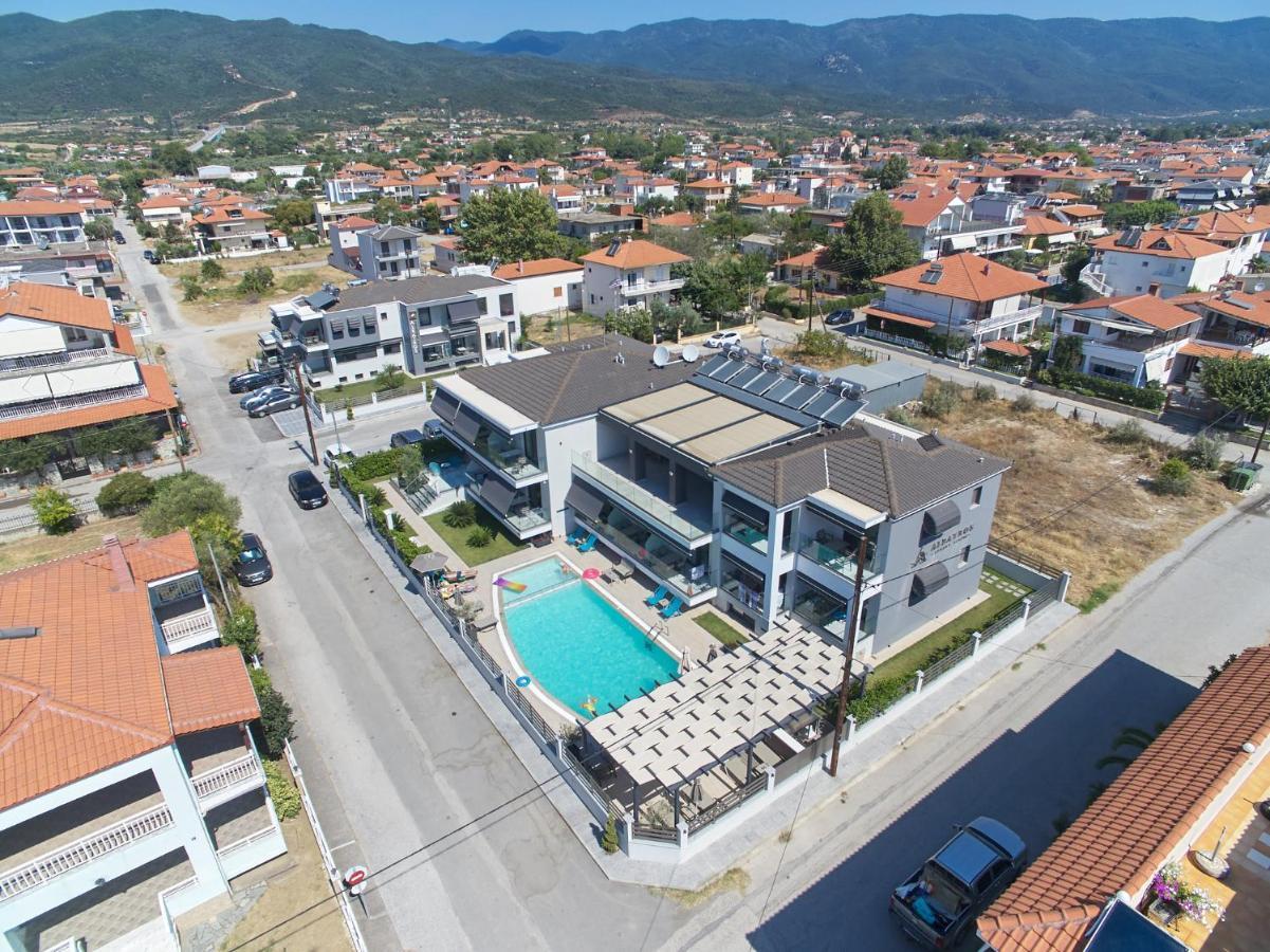 Albatros Suites Nea Vrasna Ngoại thất bức ảnh