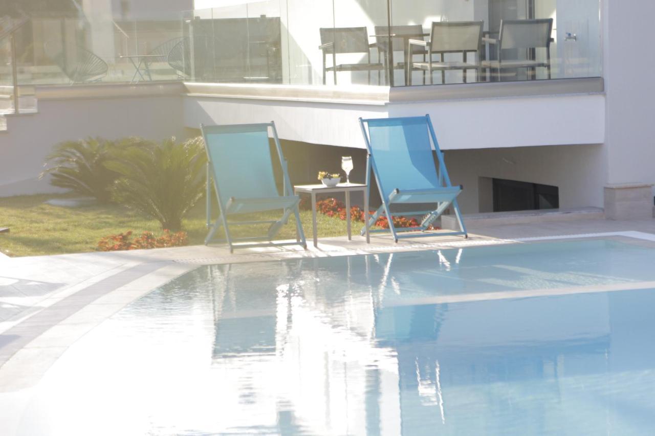 Albatros Suites Nea Vrasna Ngoại thất bức ảnh