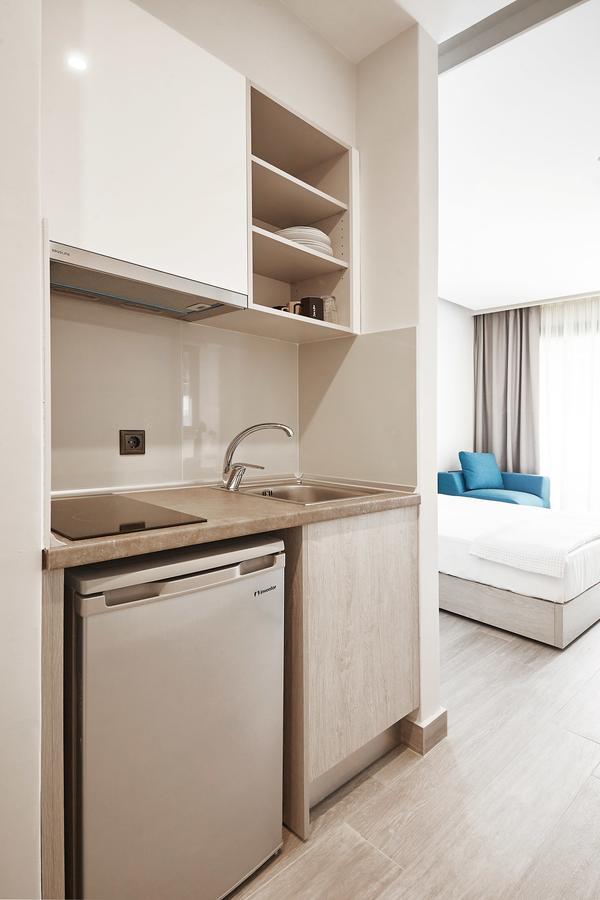 Albatros Suites Nea Vrasna Ngoại thất bức ảnh