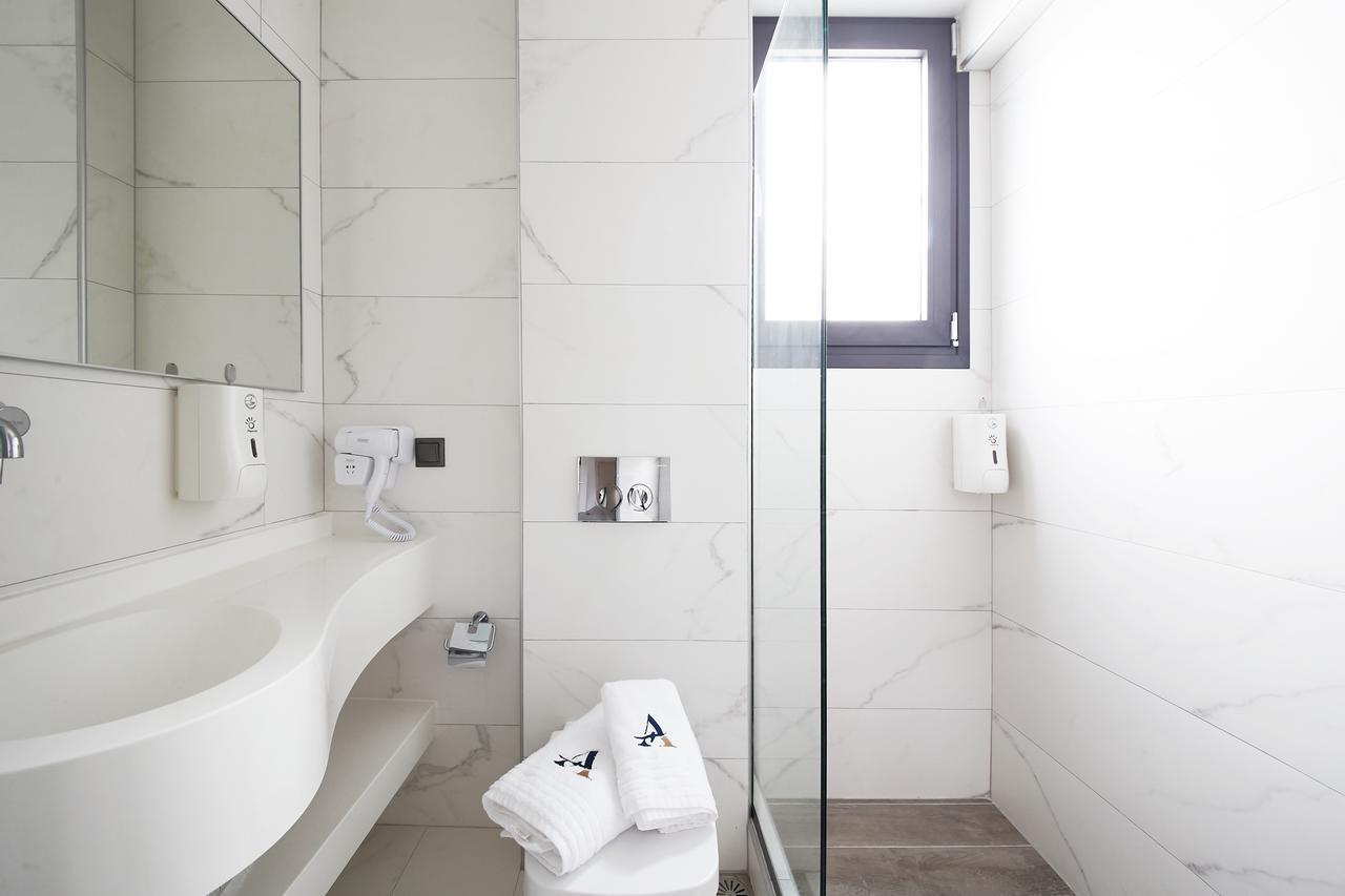 Albatros Suites Nea Vrasna Ngoại thất bức ảnh