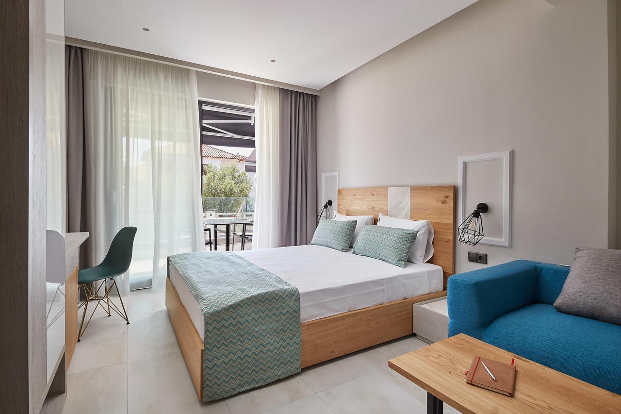 Albatros Suites Nea Vrasna Ngoại thất bức ảnh